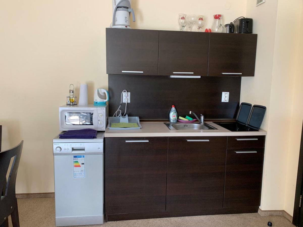 Apartment With Terrace In Spa Complex 부르가스 외부 사진